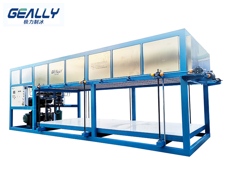直冷式塊冰機對比鹽水式塊冰機的優(yōu)勢！防止損壞要注意哪些？